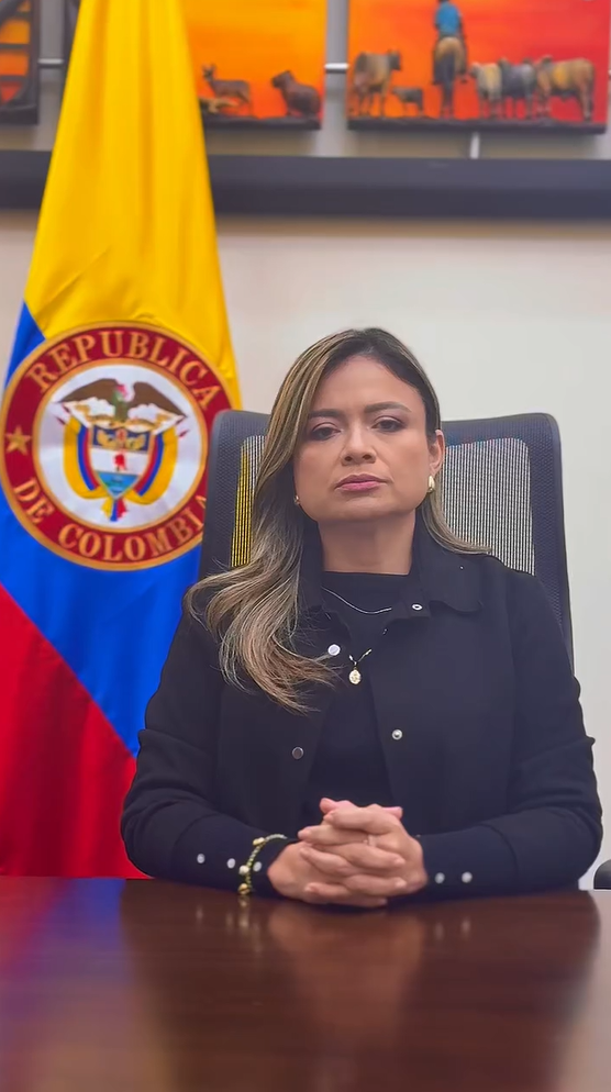 La del sombrero, congresista, senadora, firmes por la patria, defensora de la patria, defensor de la patria, el tigre, representante a la cámara Lina Garrido